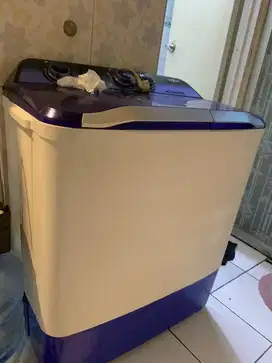 Mesin cuci dan kulkas