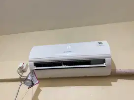 AC Second Sharp AH-A5ZEY