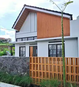 Nuansa Villa rasa Dago di Jatihandap Padasuka dekat Cikutra Arcamanik