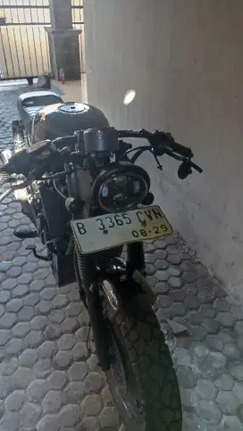 Motor custom Bratscafe