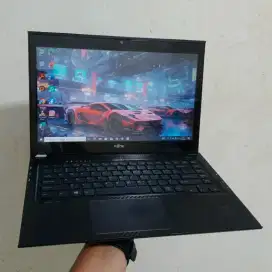 Fujitsu U-series slim i7 gen4 Ram8GB/ssd256GB bogor