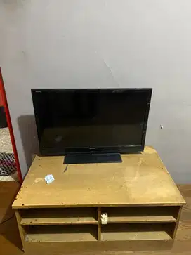 TV Televisi Sharp 32 Inch
