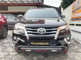 Toyota VRZ 2.4L Diesel Turbo A/T 2017