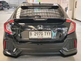 LOW KM - Honda Civic E Turbo Hatchback AT 2019 Hitam PREMIUM B2970TYY