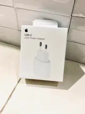 !.. Adaptor 20w apple