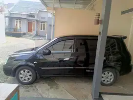 Kia Carens II 2003 Bensin
