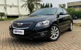 TDP 6,JT Toyota Camry 2.4 V Bensin-AT Hitam 2010