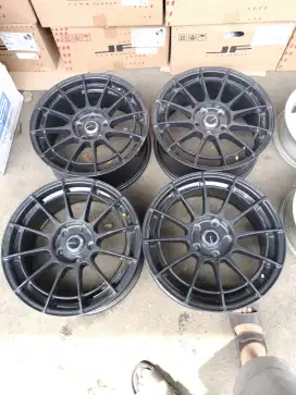Enkei spider ring 17x7,5 pcd 5x114,3 ET 38 mirip Baru
