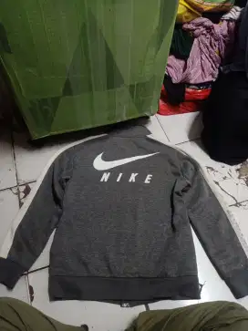 jaket nike sz m