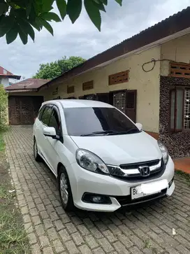 Honda mobilio matic 2014
