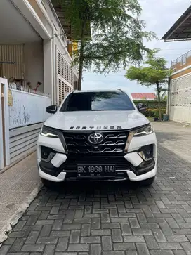 Fortuner Vrz 2.4 GR TRD AT 2021/2022