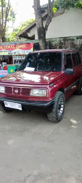 mobil SUZUKI SIDEKICK th 1995