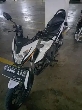 Honda Sonic 150 R