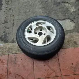Serep mobil kijang r14 masih bagus