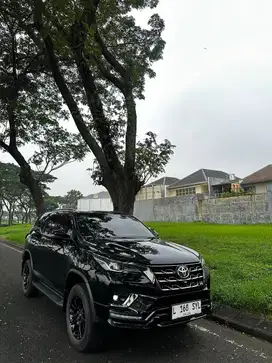 [ KM 30RB ] TOYOTA FORTUNER VRZ 2.8 GR 2023
