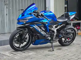 Moge Sport Kawasaki ZX25R/ZX 25R Th 2021 ABS SE QS Odo 5rb Like New
