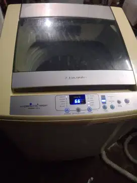 Mesin cuci electrolux 8,5 kg