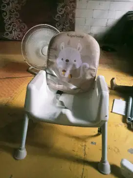 Buat bayi daripada ga kepake mending jadiin duid aja