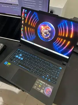 LAPTOP GAMING - MSI CYBORG 15 RTX 4060 i5-12450H 16GB IPS 144Hz 500GB