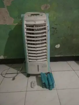 Dijual air koler merk sharp