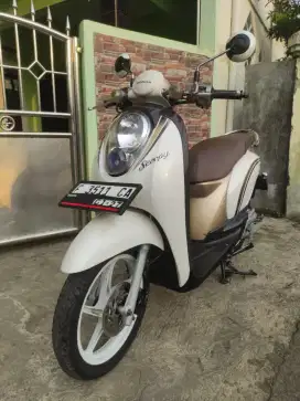Honda Scoopy karbu