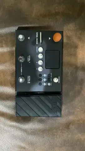 Efek Gitar Nux mg 400