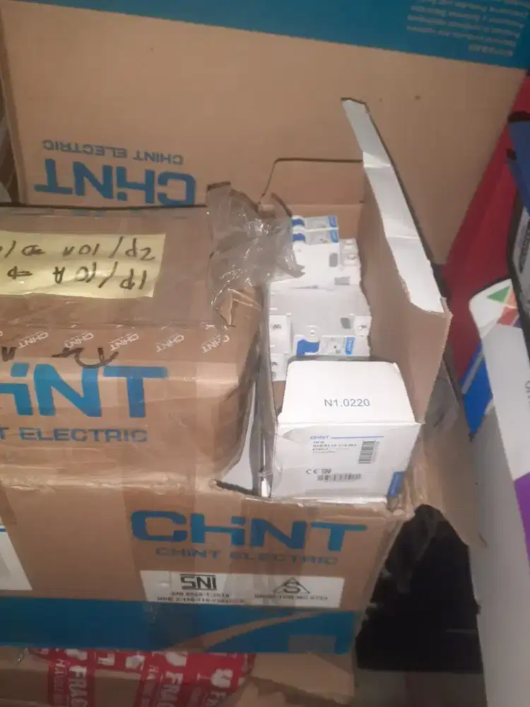 MCB Chint, Premium Wallpaper