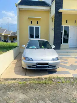 Jual civic genio 1992 istimewa, warna abu-abu, M/T transmision