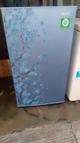 Kulkas 1 pintu SHARP Mini GRATIS ANTAR