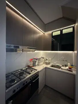 Dijual Rumah 3 Lantai Pik 2 Ukuran 6x10 Furnished Harga 2,6 M Nego