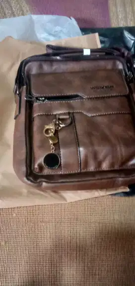 Tas slempang baru