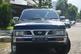 Nissan terrano tahun 1997