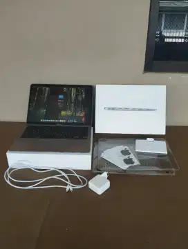 MacBook Air M1 8/256 Fullset iBox