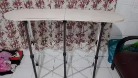 MEJA BOOTH PORTABLE UNTUK PAMERAN