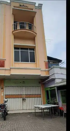 Ruko 3 Lantai di Durian Payung, Bandar Lampung