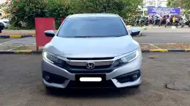 Km 25 rb honda civic es sedan turbo 2016 silver cash kredit bisa
