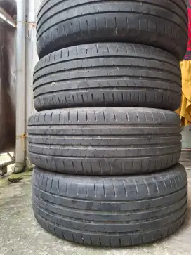 BAN BEKAS BALENO