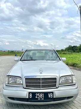 Mercedes-Benz C230 1997 Bensin
