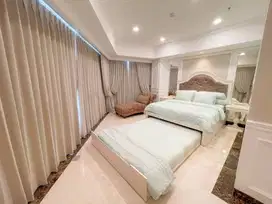 Apartemen mewah The Peak tipe Penthouse private lift Lantai 58