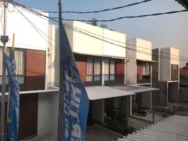 Rumah Milenial Modern Minimalis Bangunan Baru 2 Tahun