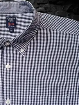 KEMEJA UNIQLO MOTIF KOTAK
SIZE : XL TO L (LD114,P74)