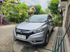 Honda HRV HR-V E CVT Matic AT Tahun 2017 Silver , 2016