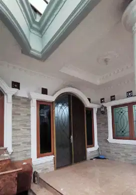 Disewakan rumah hunian cluster 1,5 lantai di Simprug Poris luas 120m2