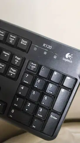 Keyboard logitech