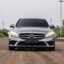 Mercedes-Benz C200 Avantgarde EQ Boost W205
