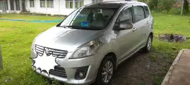 Rent mobil Ertiga