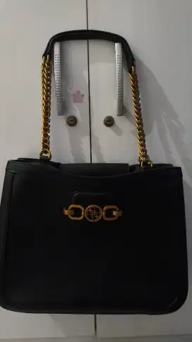 Tas guess original