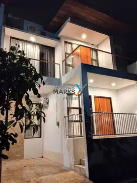 Dijual Rumah Villa Full Furnish di Oro - oro Ombo, Junrejo Batu Malang