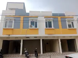 Ruko Baru di Riung Bandung dkt Margahayu Raya Cipamokolan Guruminda