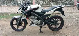 DIJUAL CEPAT – YAMAHA VIXION. SIAP PAKAI!  MULUS, TERAWAT.